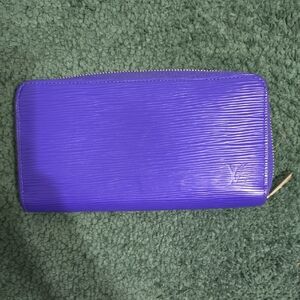 Louis Vuitton Purple Epi Zip Wallet